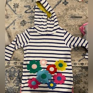 Mini Boden bath robe-3-4t